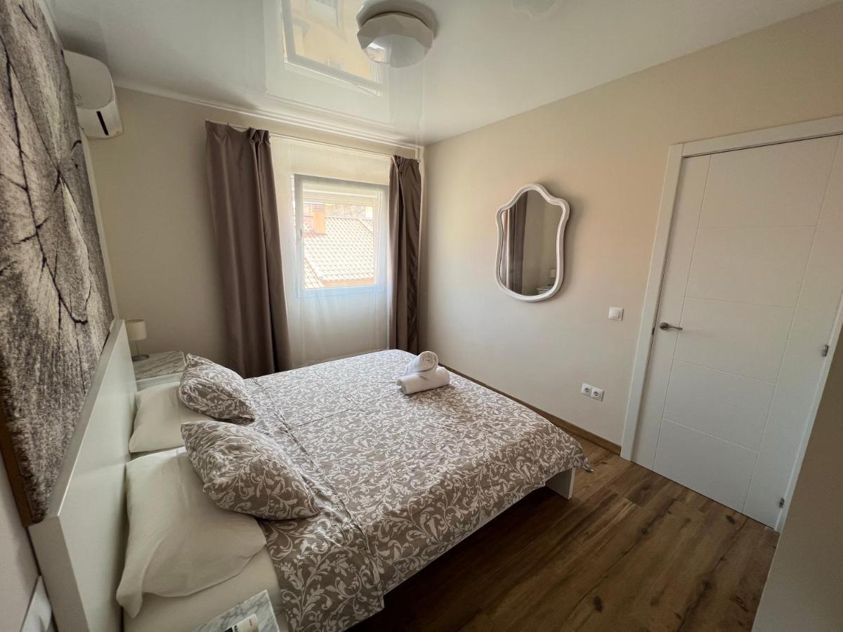 Genuar Apartments Malaga Center. Free Parking Exterior foto