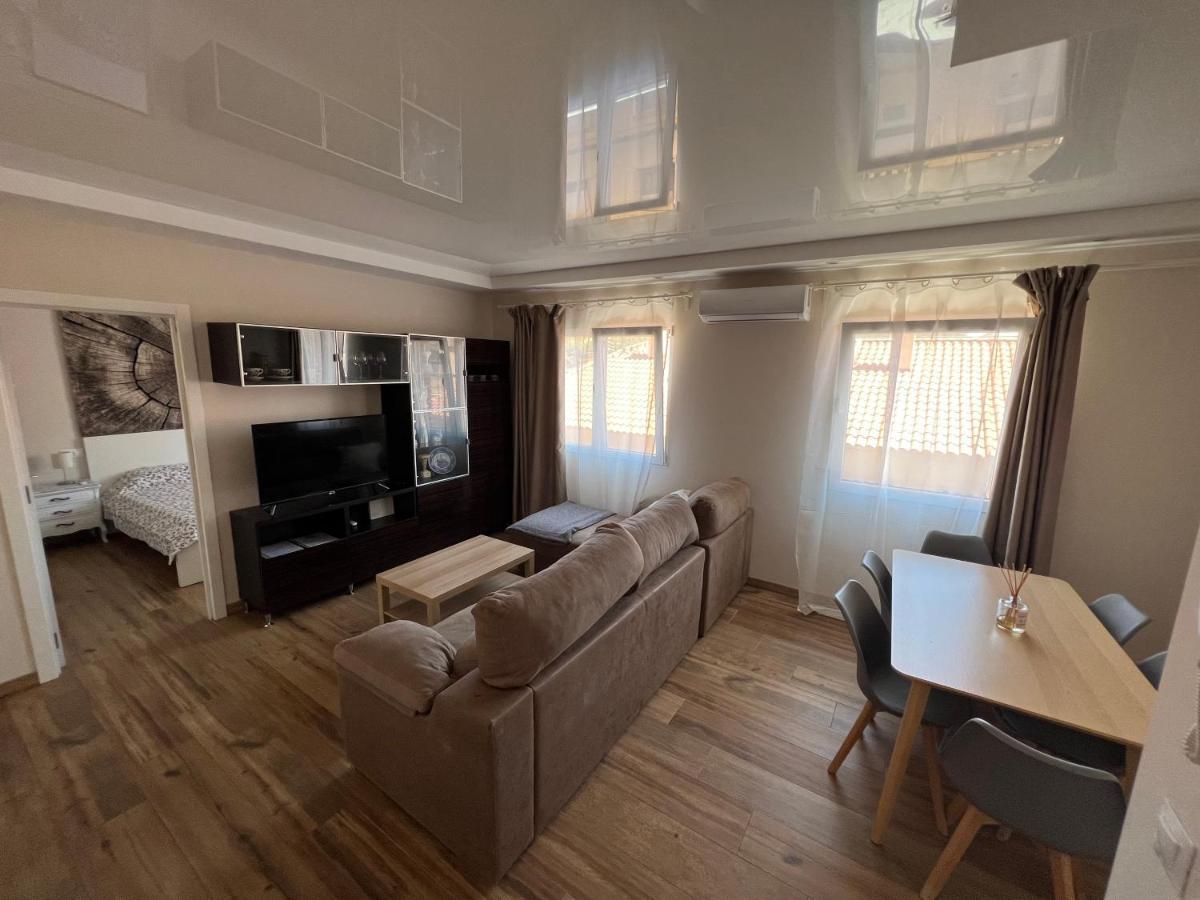 Genuar Apartments Malaga Center. Free Parking Exterior foto